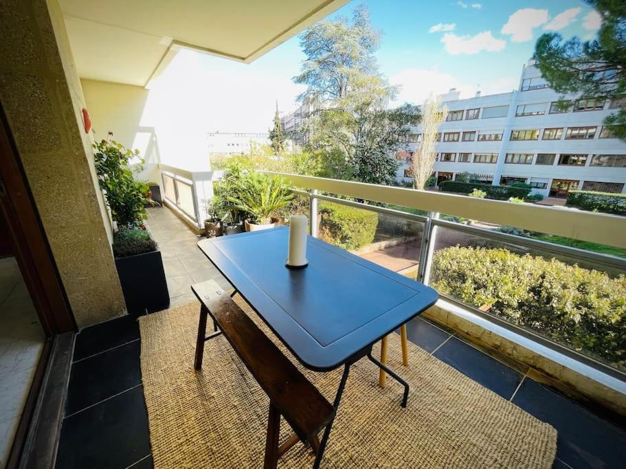 Design 110M2 2Br Terrace & Parking Near Center Lägenhet Aix-en-Provence Exteriör bild